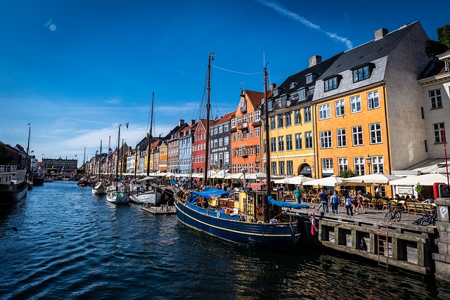 Nyhavn Sunny